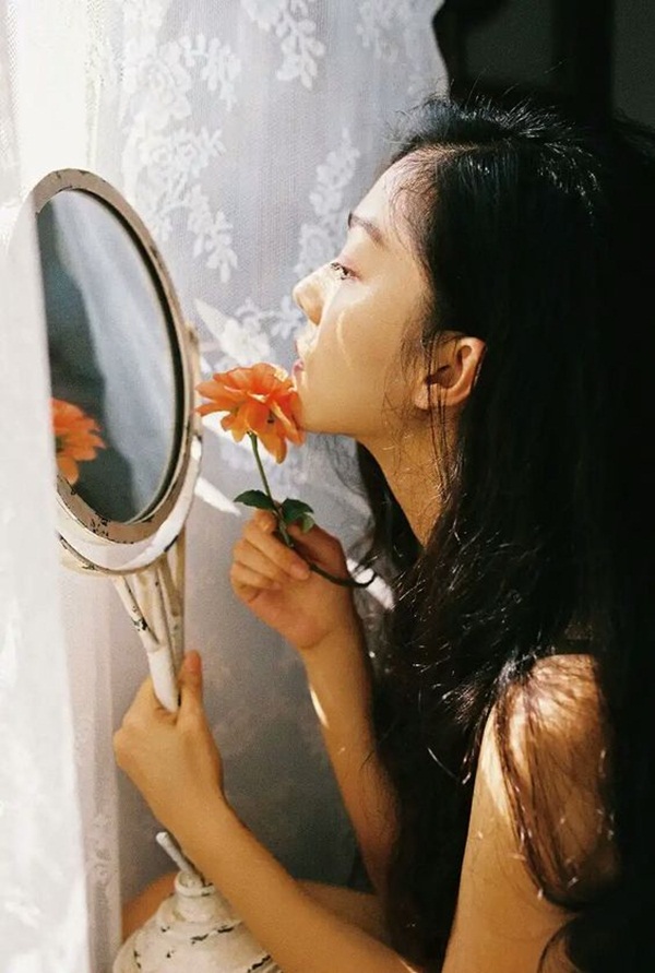 Phụ nữ sinh vào tháng âm lịch này, trước khổ sau sướng, sau 35 tuổi nếu không thành mệnh phụ phu nhân thì cũng là cường nữ giàu có-2