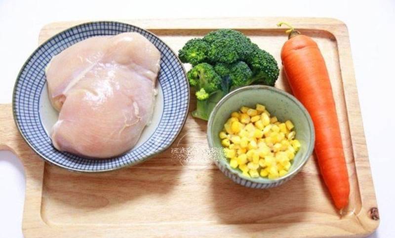 Con lười ăn rau, mẹ có ngay món ức gà viên đảm bảo con ăn thun thút-2