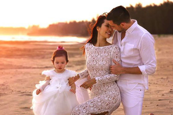 Siêu mẫu Xuân Lan hoang mang liệu có sai khi cho con vào trường song ngữ: Mới lớp 1 đã không theo kịp chương trình-6
