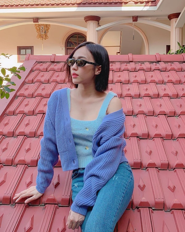 Cuộc chiến eo thon tại street style sao Việt: Ngọc Trinh trứ danh là thế vẫn bất phân thắng bại với Sĩ Thanh-10