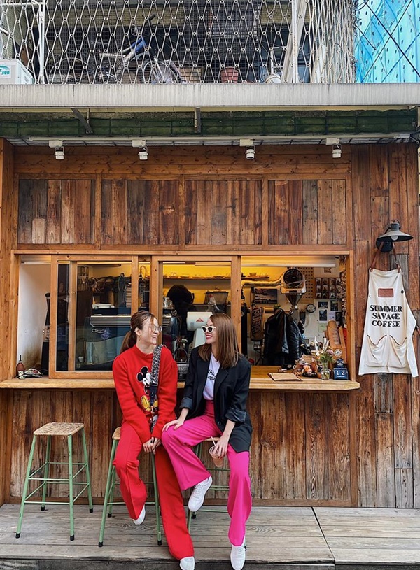 Cuộc chiến eo thon tại street style sao Việt: Ngọc Trinh trứ danh là thế vẫn bất phân thắng bại với Sĩ Thanh-12