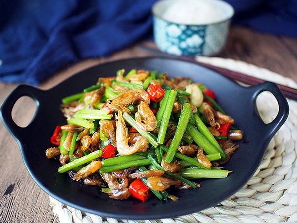 Có món tôm rang dân dã mà phòng cảm cúm hiệu quả vô cùng, 90% các mẹ chưa biết!-6