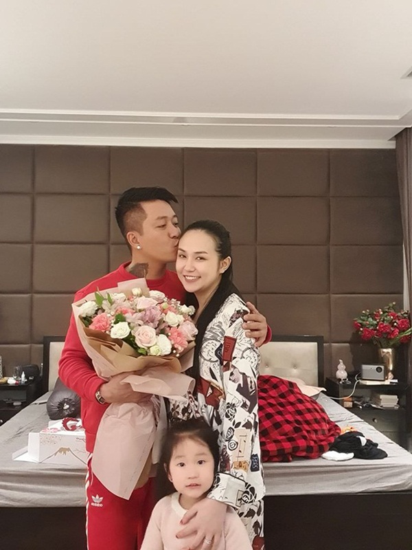 Tuấn Hưng bị vợ đòi ly dị vì không chịu nổi lối sống chơi bời?-3