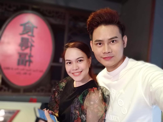 MC Hồng Phúc nghẹn ngào kể chuyện cả nhà chuẩn bị tang lễ khi con trai mới sinh mắc bệnh hiểm nghèo-1