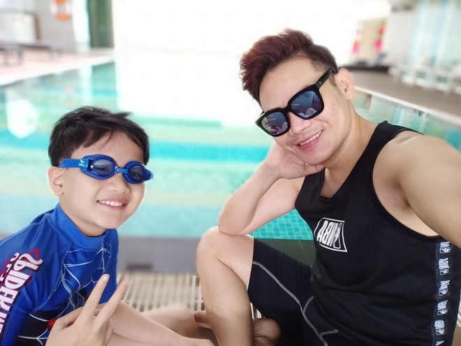 MC Hồng Phúc nghẹn ngào kể chuyện cả nhà chuẩn bị tang lễ khi con trai mới sinh mắc bệnh hiểm nghèo-4