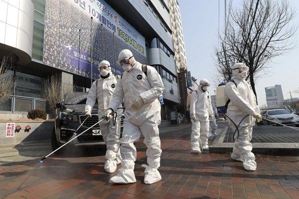Chuỗi lây nhiễm vô hình virus corona làm đau đầu các chuyên gia-3