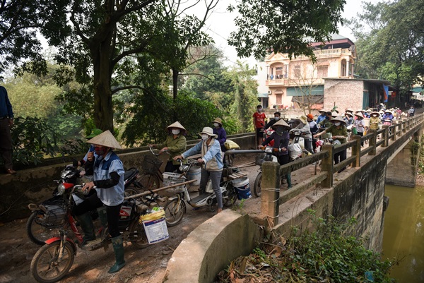 Nhịp sống ở tâm dịch Sơn Lôi những ngày phong toả-1