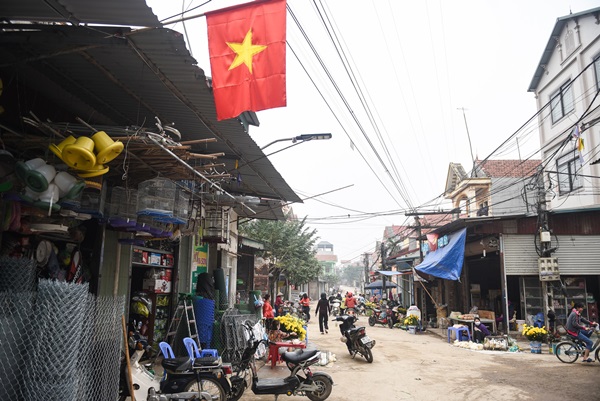 Nhịp sống ở tâm dịch Sơn Lôi những ngày phong toả-20