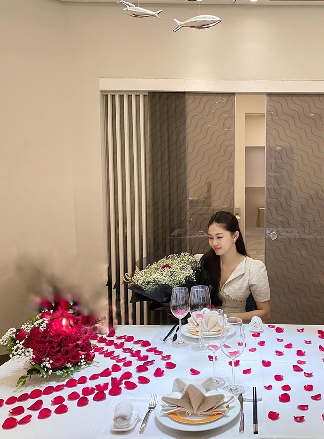 Cận cảnh biệt thự hoành tráng của Á hậu Thanh Tú và chồng đại gia-7