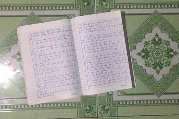 Giải bài tập: Viết số lớn nhất có 3 chữ số mà viết ngược lại vẫn là số đó, học sinh cấp 1 có đáp án không thể nhịn cười-2