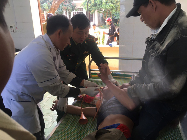 Nghệ An: Mâu thuẫn với vợ, nam thanh niên ăn lá ngón tự tử-1