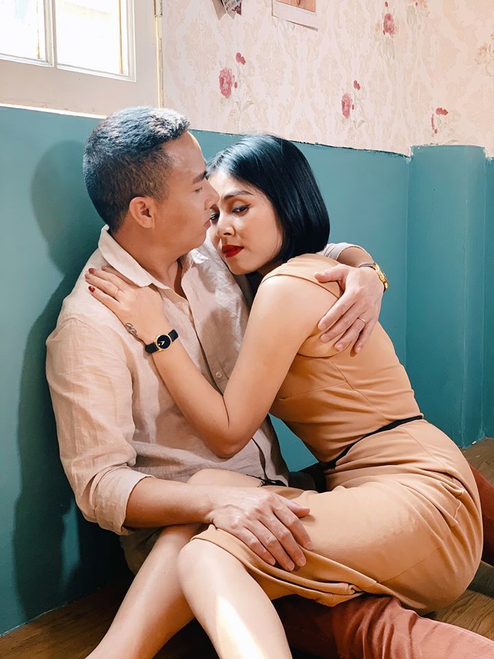 MC Hoàng Linh ngọt ngào bên chồng sau tin nhắn dằn mặt người cũ-3