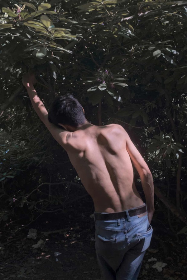 Cám cảnh những thanh niên tị nạn bán dâm sống qua ngày-7