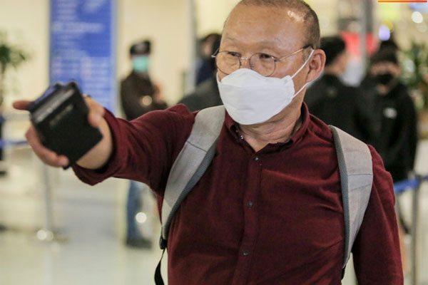 Thể thao Việt Nam còn 5 người ở Hàn Quốc: Lo nhất Xuân Trường trước diễn biến phức tạp của dịch Covid-19-4