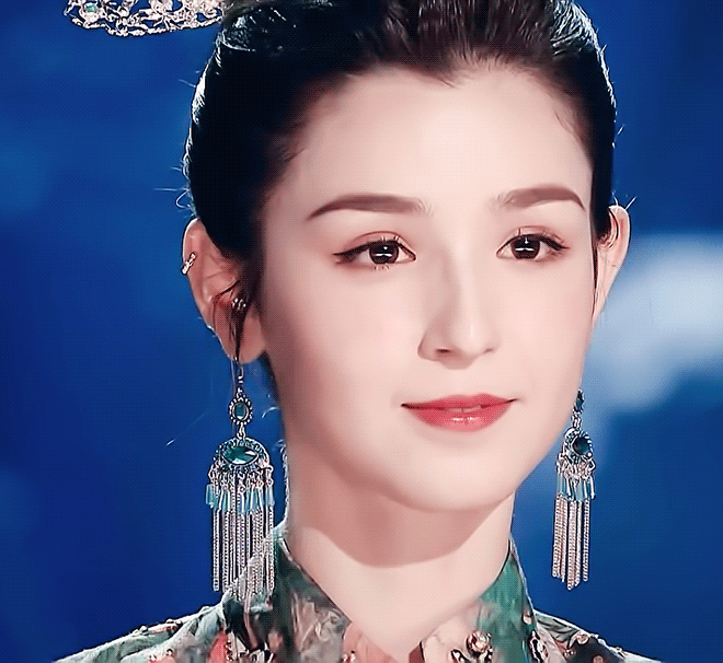 Mỹ nhân Tân Cương bị nghi lộ clip nóng, ngoại tình với 2 tài tử là ai?-8
