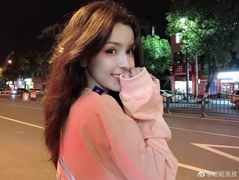 Mỹ nhân Tân Cương bị nghi lộ clip nóng, ngoại tình với 2 tài tử là ai?-14