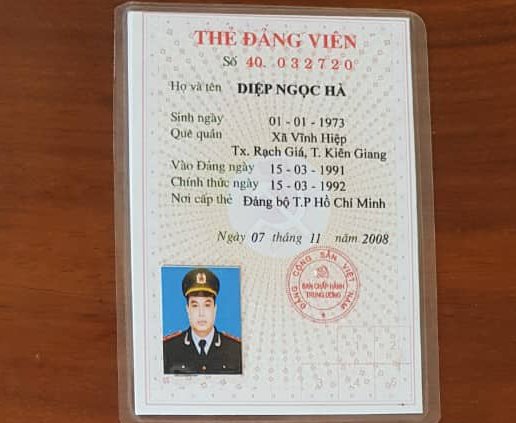 Tiết lộ khó tin vụ đại tá giả đến thăm công an thật ở Hậu Giang-3