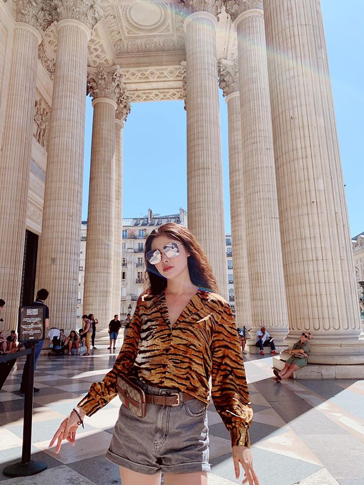 Bà xã Đăng Khôi tự tố mình bụng bự, nhưng dân tình lại chẳng thấy thế vì cô lên đồ quá khéo với 3 tips-2