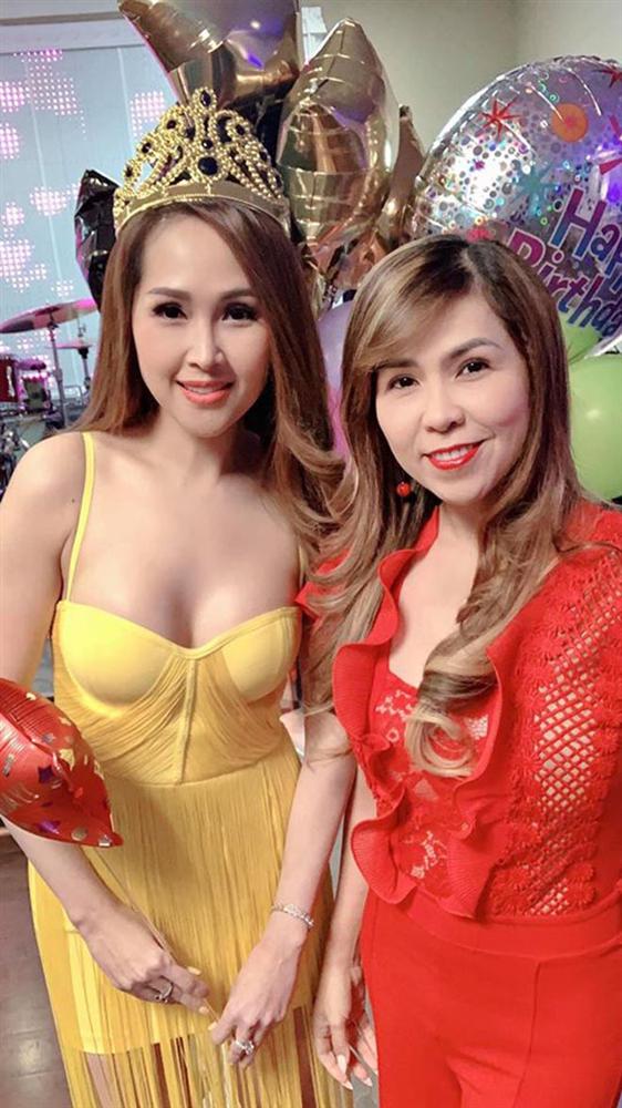 Gái nhảy” Minh Thư giờ ra sao sau khi chia tay chồng kém 9 tuổi, một mình nuôi con?-8