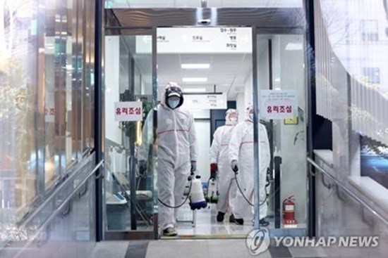 Thêm 60 ca mới, Hàn Quốc có 893 ca nhiễm virus corona