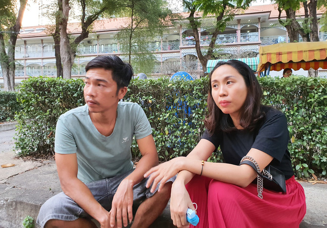 Vụ bé trai 6 tuổi bị dì ruột thiêu sống ở Vũng Tàu: Được ủng hộ hơn 200 triệu, bố bật khóc mong chữa khỏi bệnh cho con-7