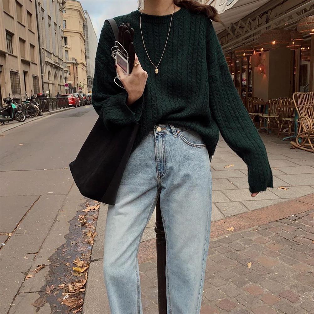 Chuyên gia khẳng định: Đây là 5 màu trang phục giúp chị em có được những tấm hình sống ảo đẹp mê hồn để đăng Facebook-3