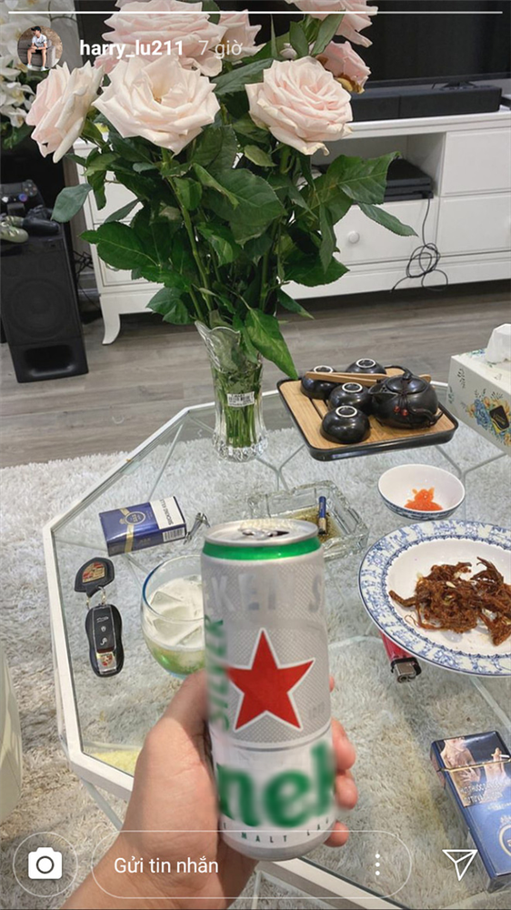 Dân mạng soi ra Harry Hưng uống bia giải sầu trong đêm Nhật Lê hẹn hò đi ăn cùng Quang Hải-1