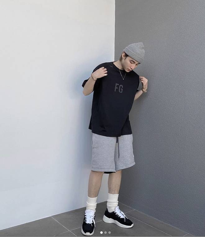 Sơn Tùng và Thiều Bảo Trâm lại bị bắt quả tang” đeo vòng cổ đôi, nhưng nay còn để lộ dấu hiệu chứng minh tâm đầu ý hợp-3