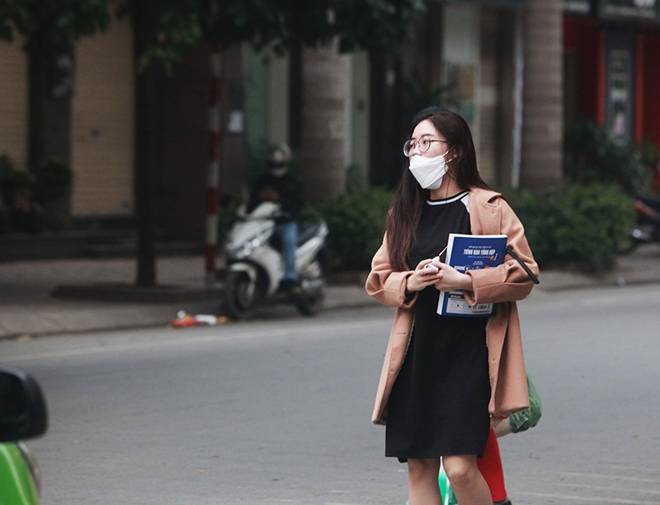 Dịch Covid-19: Nếp sinh hoạt ngày - đêm kỳ lạ ở phố Hàn” giữa Hà Nội-14