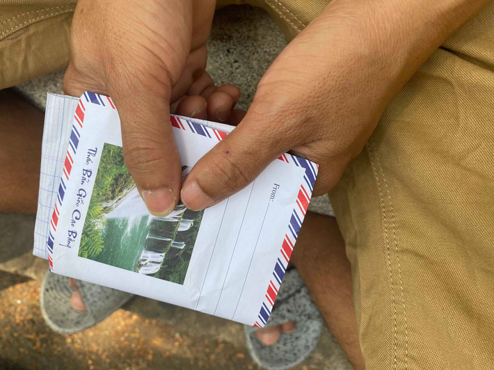 Tình tiết bất ngờ vụ dì tẩm xăng đốt cháu ruột vì món nợ 3 triệu đồng: Bà ngoại biến mất” cùng 200 triệu đồng tiền ủng hộ?-6