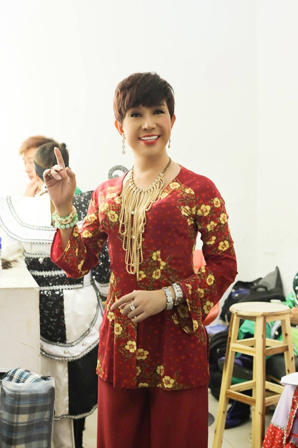 Long Nhật và tuyển tập phát ngôn gây sốc: Từ chuyện tạo dựng scandal đồng tính đến bị bắt ở động mại dâm nam!-2