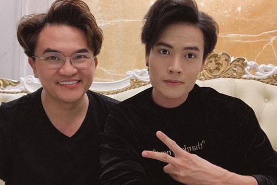 Bị đồn dọn về chung sống với đàn em kém 17 tuổi, MC Đại Nghĩa đã có động thái mới nhất