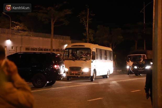 Ảnh: Nhóm du khách từ tâm dịch Hàn Quốc đến Đà Nẵng nhưng không muốn cách ly đã lên máy bay về nước lúc nửa đêm-5