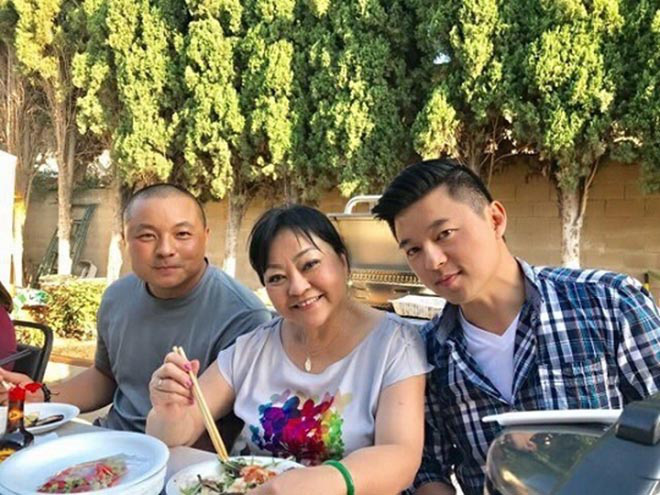 Cuộc sống giàu có của danh ca Hương Lan cùng người chồng thứ hai-12