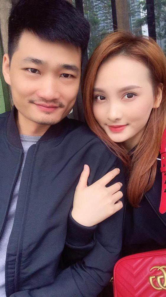 Bảo Thanh hướng dẫn giảm mỡ bụng cực nhiệt tình và cái kết lại khiến ông xã không nhịn nổi cười!-5