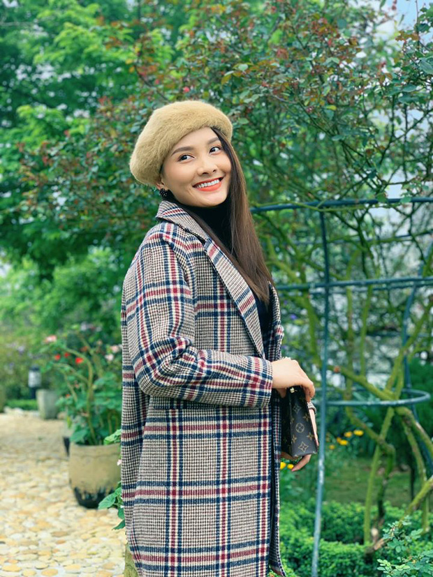 Bảo Thanh hướng dẫn giảm mỡ bụng cực nhiệt tình và cái kết lại khiến ông xã không nhịn nổi cười!-6