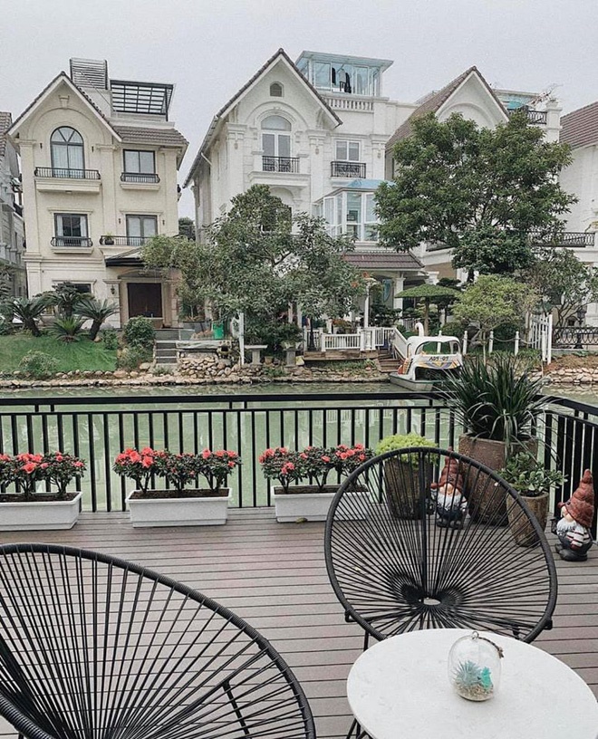 Cận cảnh biệt thự sang trọng của vợ chồng Á hậu Tú Anh-2