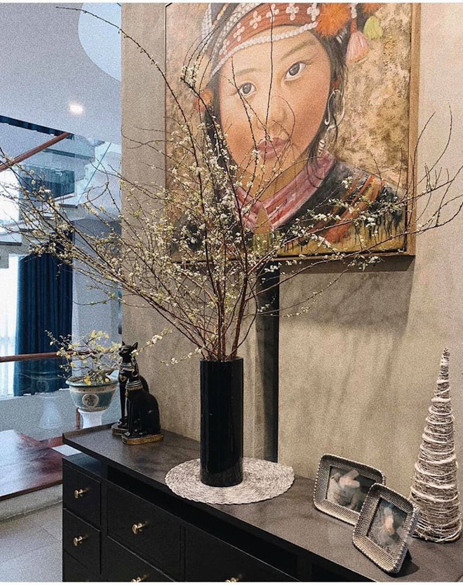 Cận cảnh biệt thự sang trọng của vợ chồng Á hậu Tú Anh-7