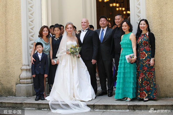 Tình duyên ly kỳ của Tiểu Long Nữ gốc Việt: Tuổi U60 vẫn được làm dâu nhà tỷ phú khét tiếng Hong Kong-10