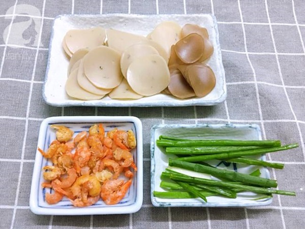 Dùng phồng tôm làm bánh bèo: Tưởng không ngon mà ngon không tưởng!-1