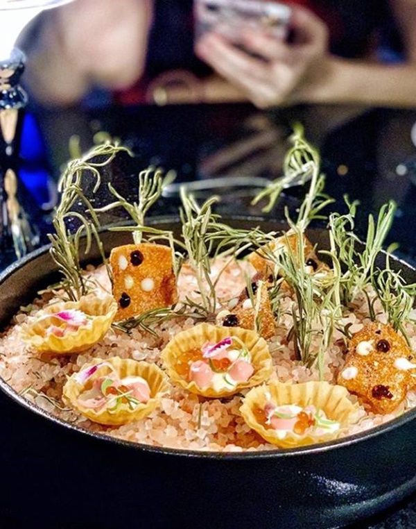 5 bí kíp chụp ảnh đồ ăn đẹp, ngon, sang chảnh để không bị chê là nhớp nhúa như ảnh của vị đầu bếp đang gây drama sóng gió-29