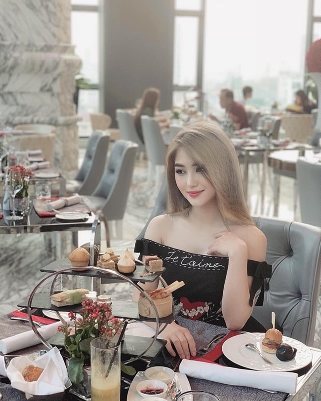 3 nữ ca sĩ 25 tuổi đã giàu ngầm: Người cát xê 500 triệu, kẻ sắm biệt thự triệu đô-23