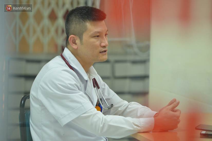 Bác sĩ tự cách ly 14 ngày sau khi đưa 30 công dân từ Vũ Hán về nước: Đây là thời điểm vất vả của ngành y, tôi hy vọng người dân có thể thấu hiểu-8