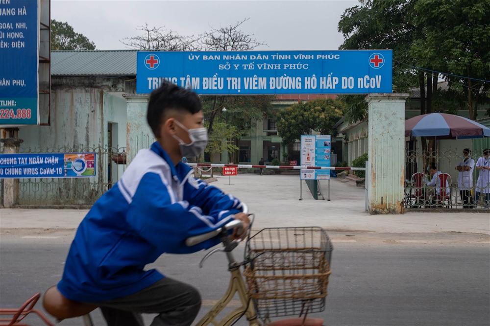 22 ngày chưa trở về nhà, cuộc gọi nhòe nước mắt ở nơi tâm dịch-2