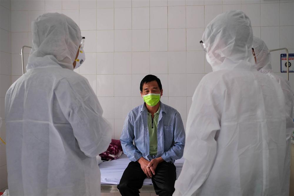 22 ngày chưa trở về nhà, cuộc gọi nhòe nước mắt ở nơi tâm dịch-5