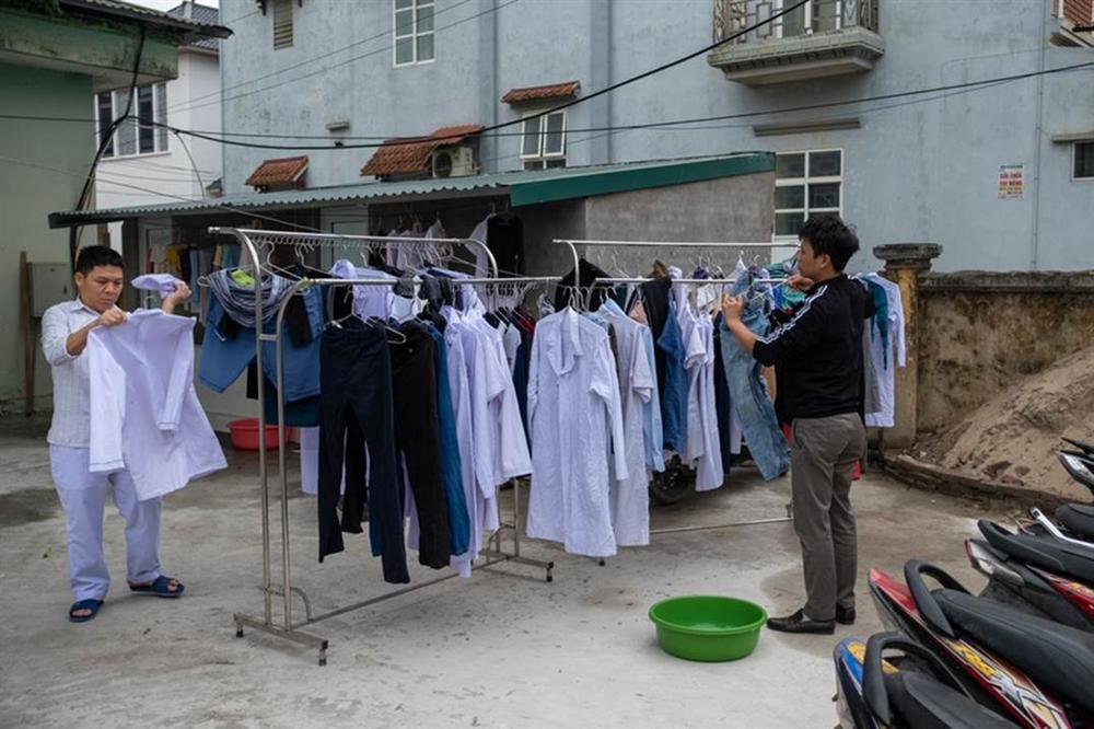 22 ngày chưa trở về nhà, cuộc gọi nhòe nước mắt ở nơi tâm dịch-14