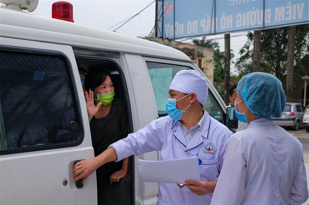 22 ngày chưa trở về nhà, cuộc gọi nhòe nước mắt ở nơi tâm dịch-21