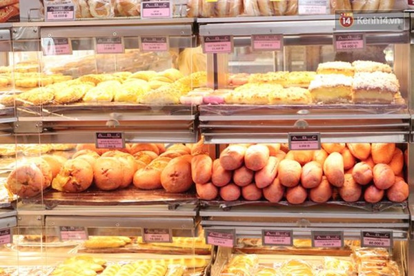 Báo Mỹ hết lời khen ngợi bánh mì thanh long của Việt Nam, phóng viên tìm đến tận nơi để trải nghiệm cảnh xếp hàng mua bánh-3