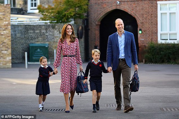 Trường học của 2 con Công nương Kate và Hoàng tử William nghi nhiễm virus corona, 4 học sinh bị cách ly-1