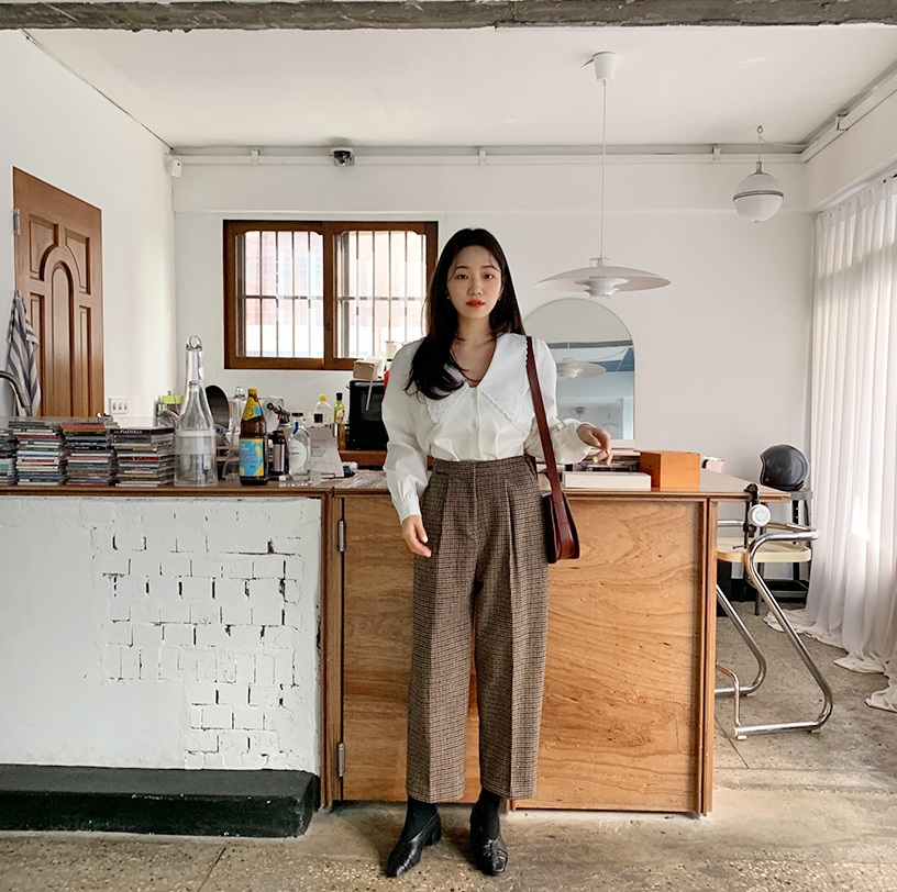 Phát chán khi diện mãi quần jeans, đây là 4 mẫu quần chị em nên tích cực mặc để chỉ sành điệu hơn chứ không kém-11